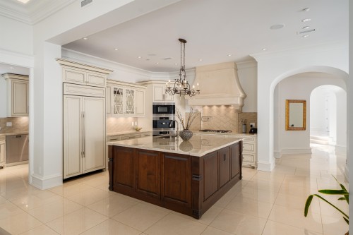 397 Southborough Drive, West Vancouver, BC 
