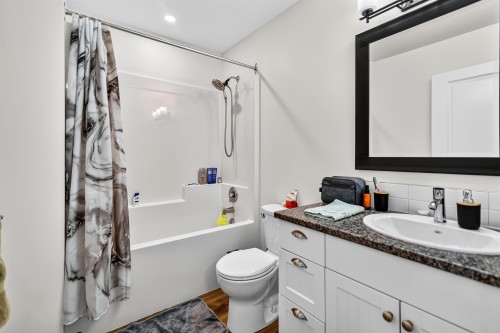 5799 Sandy Hook Road, Sechelt, BC 