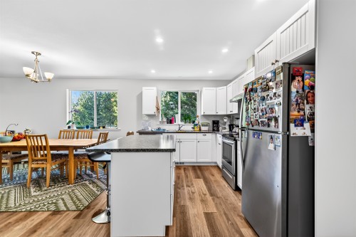 5799 Sandy Hook Road, Sechelt, BC 