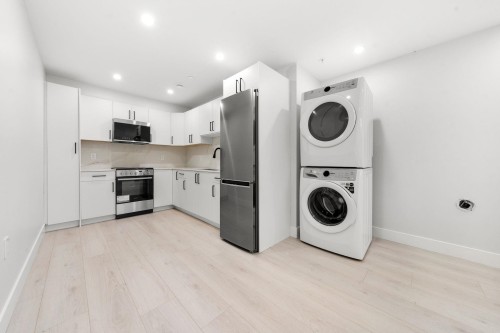 3274 44Th Avenue E, Vancouver, BC 