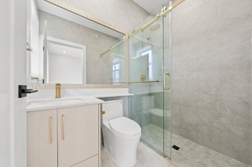 3274 44Th Avenue E, Vancouver, BC 