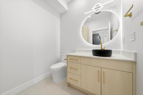 3274 44Th Avenue E, Vancouver, BC 