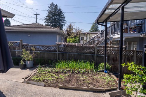 2576 27Th Avenue E, Vancouver, BC 