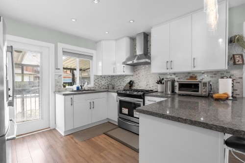 2576 27Th Avenue E, Vancouver, BC 