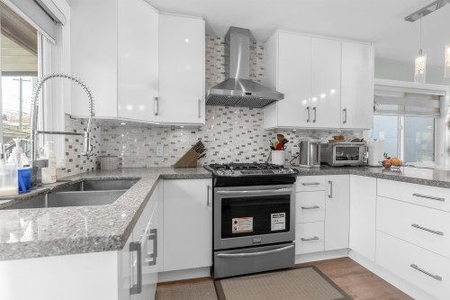 2576 27Th Avenue E, Vancouver, BC 