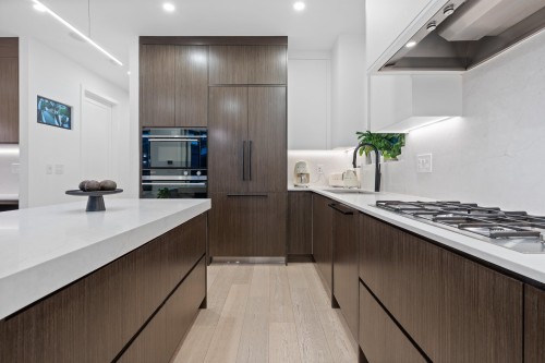 1440 17Th Avenue E, Vancouver, BC 