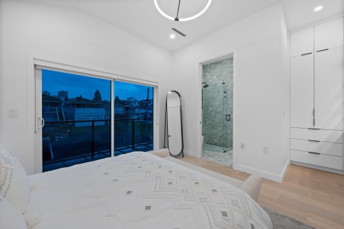 1440 17Th Avenue E, Vancouver, BC 