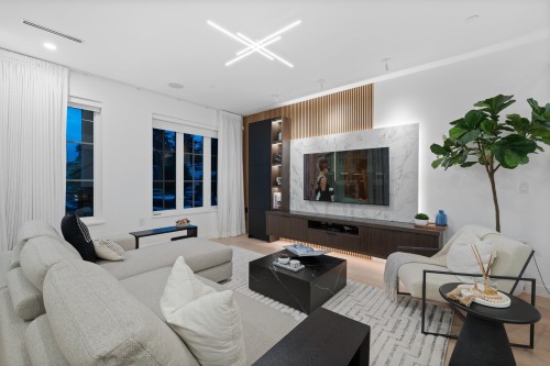 1440 17Th Avenue E, Vancouver, BC 