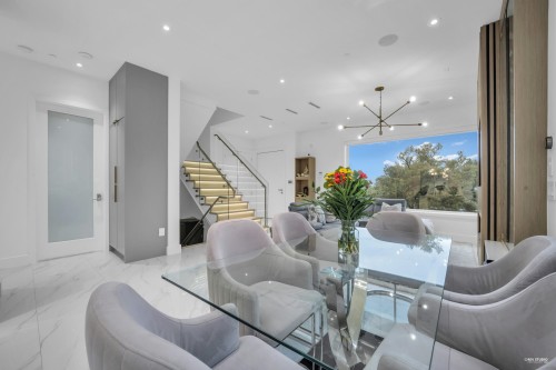 2796 4Th Avenue E, Vancouver, BC 