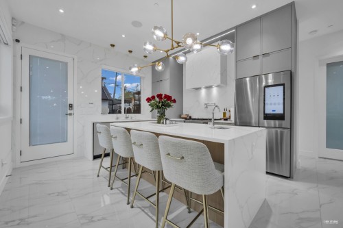 2796 4Th Avenue E, Vancouver, BC 
