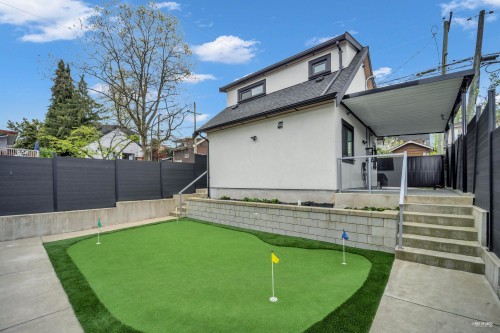 2796 4Th Avenue E, Vancouver, BC 