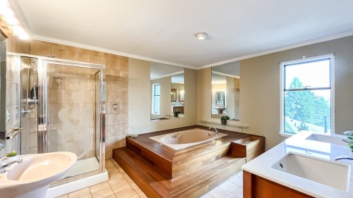 1277 Charter Hill Drive, Coquitlam, BC 