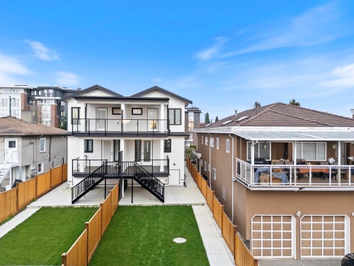 1-7361 Fraser Street, Vancouver, BC 