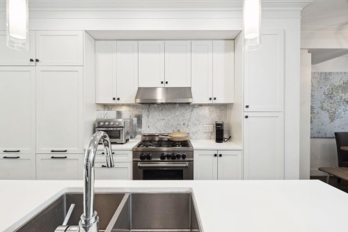 352 62Nd Avenue W, Vancouver, BC 