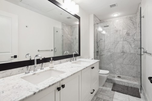 352 62Nd Avenue W, Vancouver, BC 