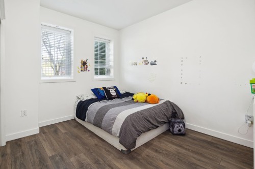 352 62Nd Avenue W, Vancouver, BC 