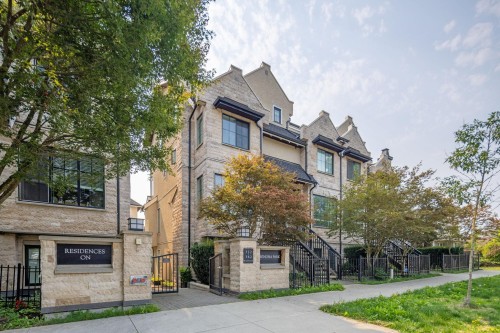 352 62Nd Avenue W, Vancouver, BC 