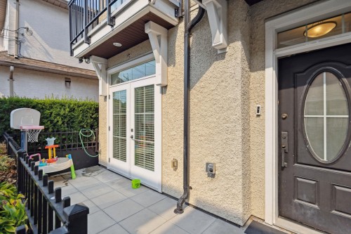 352 62Nd Avenue W, Vancouver, BC 