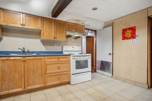 1388 60Th Avenue E, Vancouver, BC 
