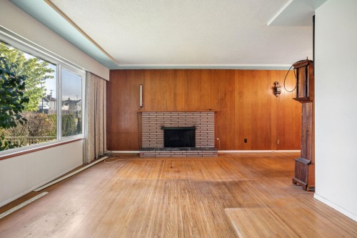 1388 60Th Avenue E, Vancouver, BC 