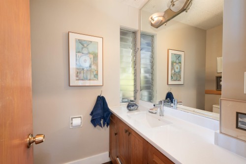 4455 Harris Place, North Vancouver, BC 