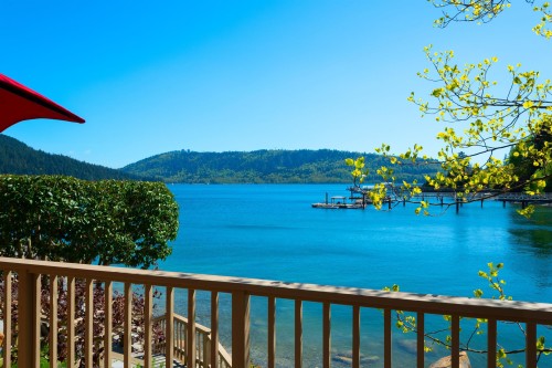 4455 Harris Place, North Vancouver, BC 