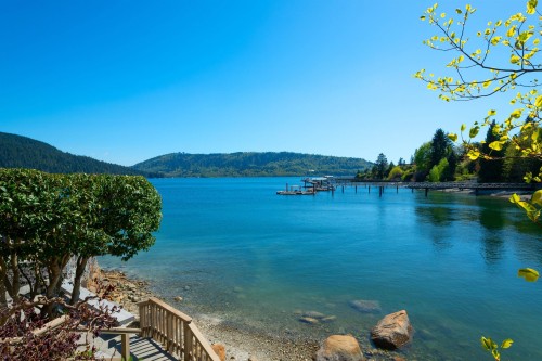 4455 Harris Place, North Vancouver, BC 
