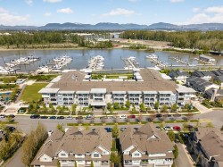 206-5535 Admiral Way Delta, BC V4K 0E3