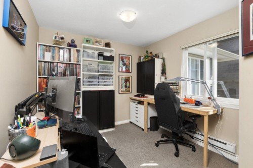 250 17Th Street E, North Vancouver, BC 