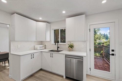1344 Prairie Avenue, Port Coquitlam, BC 