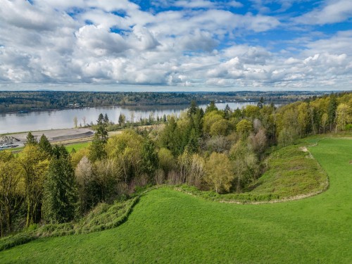 25655 Lougheed Highway, Maple Ridge, BC 