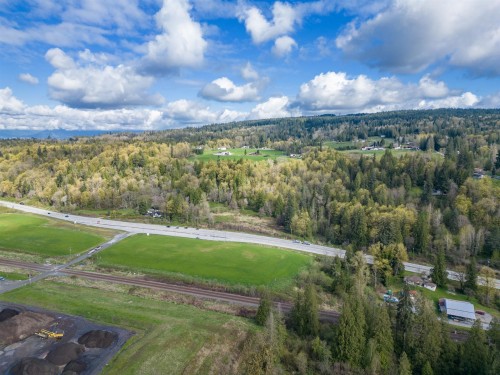 25655 Lougheed Highway, Maple Ridge, BC 