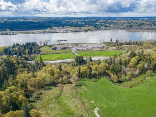 25655 Lougheed Highway, Maple Ridge, BC 