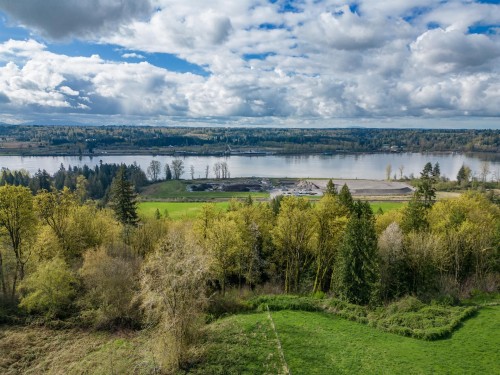25655 Lougheed Highway, Maple Ridge, BC 