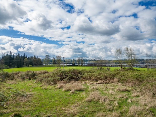 25655 Lougheed Highway, Maple Ridge, BC 