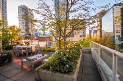 402-480 Robson Street  Vancouver, BC V6B 1S1