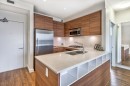 402-1061 Marine Drive, North Vancouver, BC 