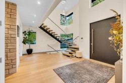 5141 Sarita Avenue  North Vancouver, BC V7R 2M4