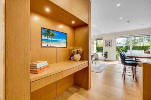 5141 Sarita Avenue, North Vancouver, BC 