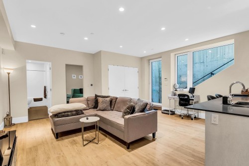 5141 Sarita Avenue, North Vancouver, BC 