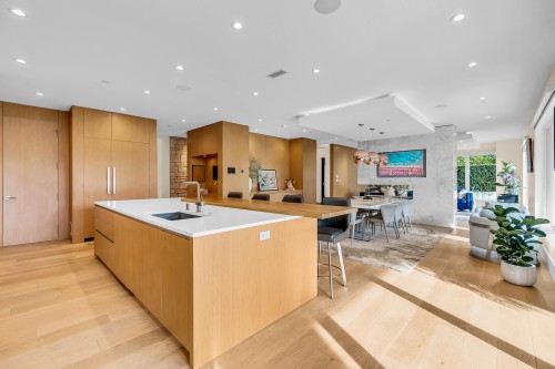 5141 Sarita Avenue, North Vancouver, BC 
