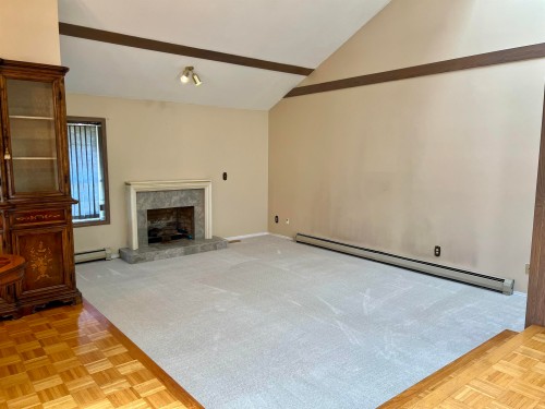 1888 Walnut Crescent, Coquitlam, BC 