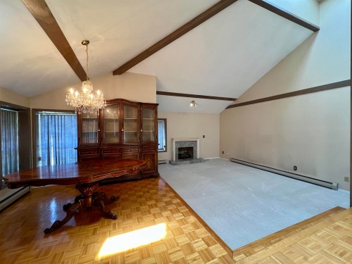 1888 Walnut Crescent, Coquitlam, BC 