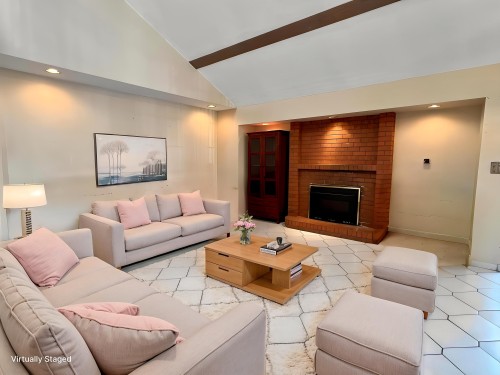 1888 Walnut Crescent, Coquitlam, BC 