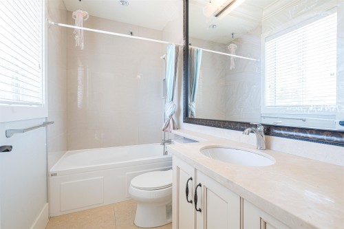 8180 Lundy Road, Richmond, BC 