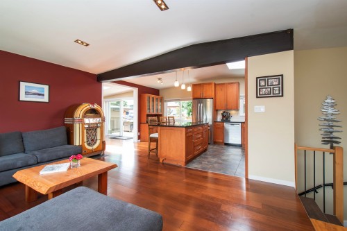 2175 Greylynn Crescent, North Vancouver, BC 