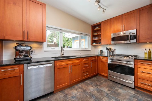 2175 Greylynn Crescent, North Vancouver, BC 