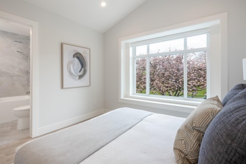 2316 Brock Street, Vancouver, BC 