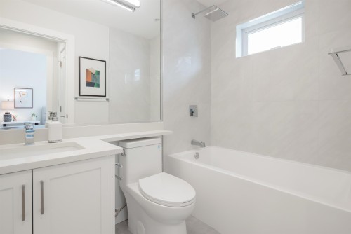 2316 Brock Street, Vancouver, BC 