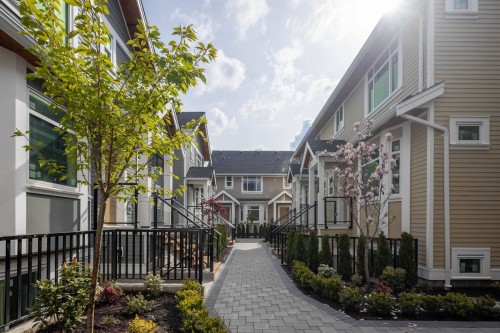 2316 Brock Street, Vancouver, BC 